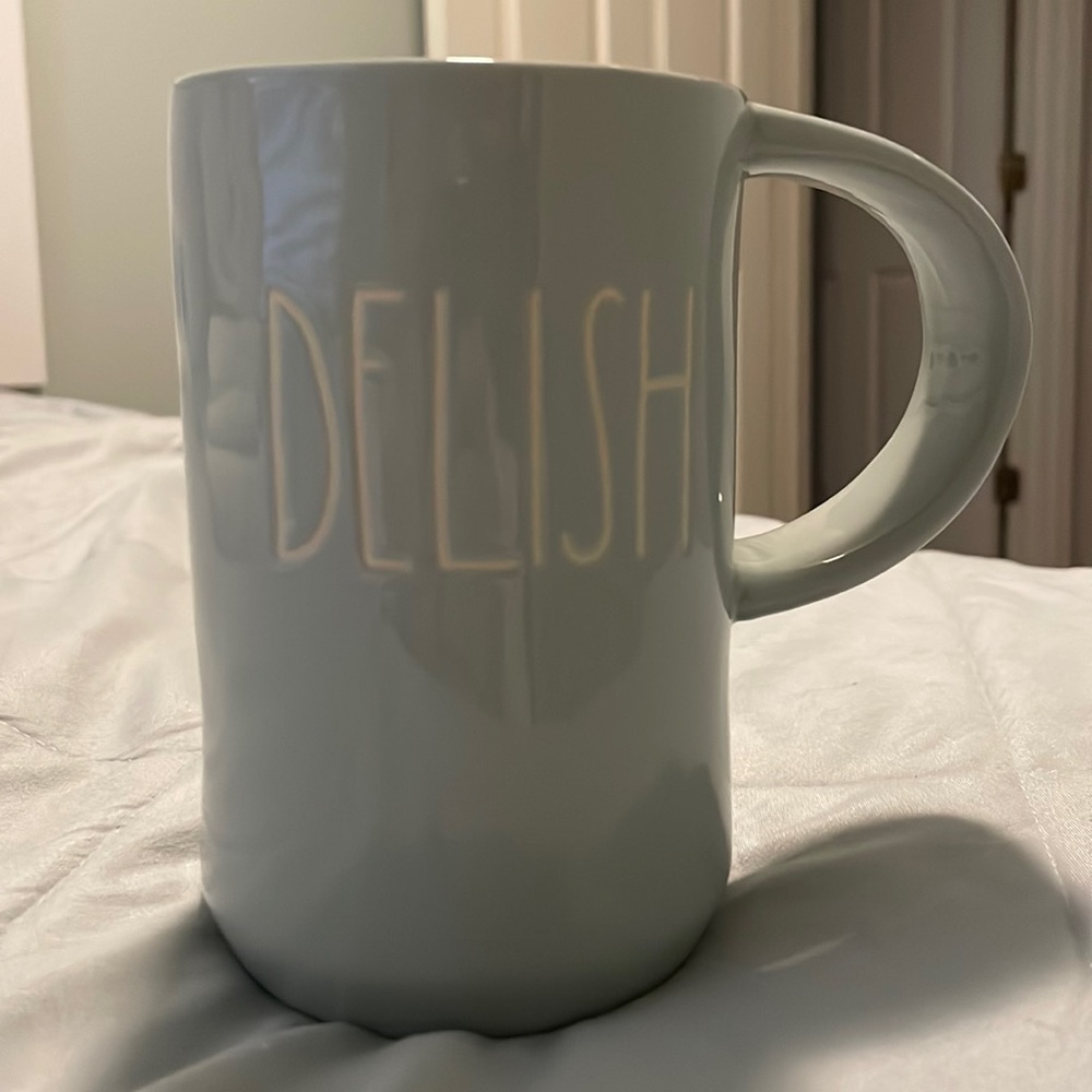 Rae Dunn Delish Mug